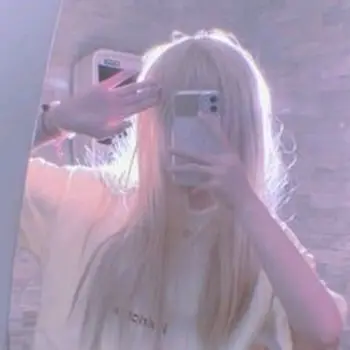 Profile image of Lily