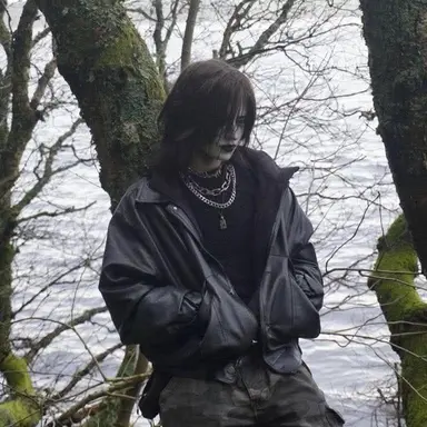 Profile image of Rowan Hayes