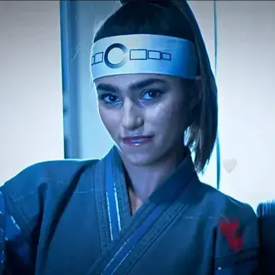 LowCorn3837의 Nadia Qureshi