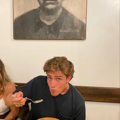 Profile image of Charlie
