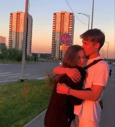 Profile image of 2boys and 2 girls