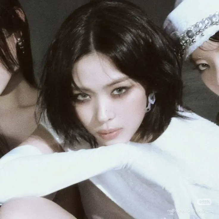 delulymidzyy의 Shin Ryujin
