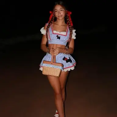 Profile image of Ava Collins