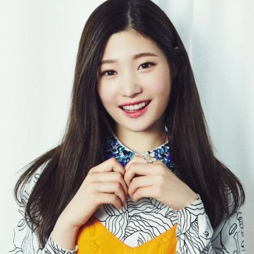 프로듀스 아이오아이 정채연