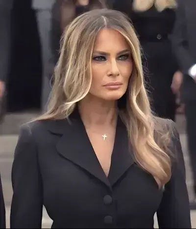 ClumsyPlain8968의 Annelise Vance