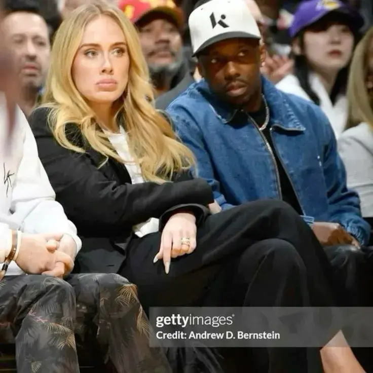 TidyPixel4620의 Elara and Julian