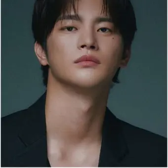 IvoryStudy8610의 윤윤제