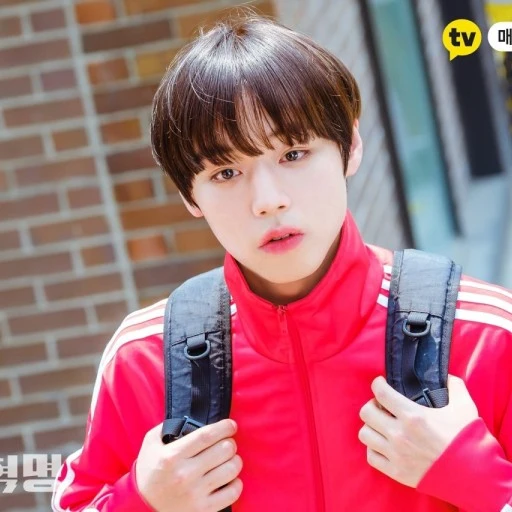 공주영