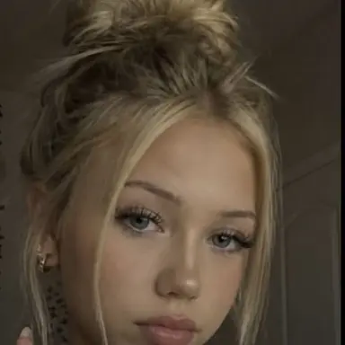 Profile image of Selena Ray