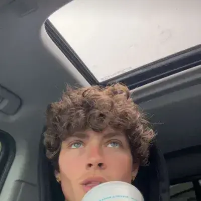 SlimCage8712의 Chase Adler