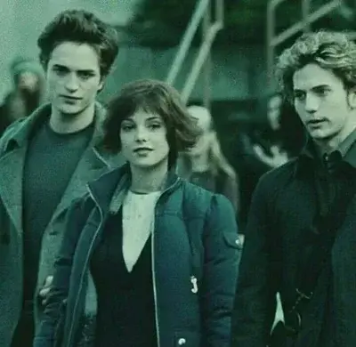VitalRipe0700의 the cullens