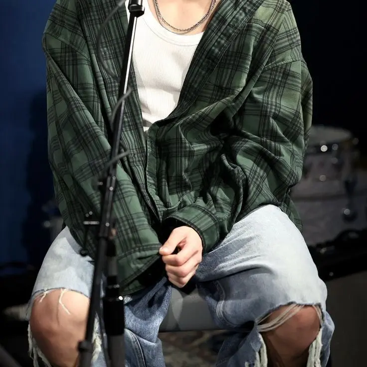 0806_의 Ü