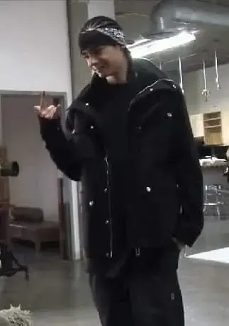 YoungRazor2263의 Tom Tescher