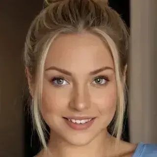 Profile image of Riley Shaw