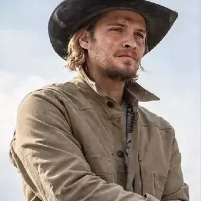 CrispyMine6447의 Kayce dutton