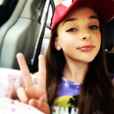 Profile image of Kendall Vertes