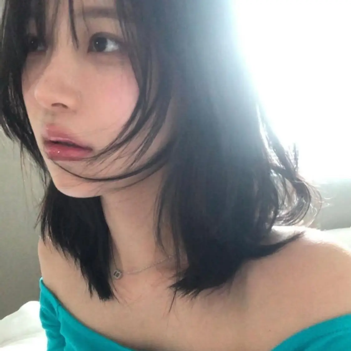 HugeChin7109의 백지헌