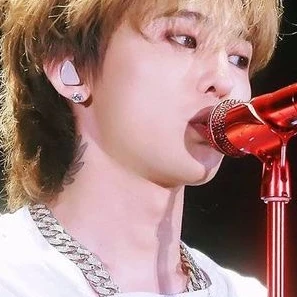 권지용