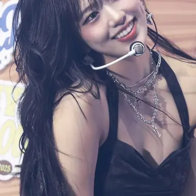 Profile image of 안유진