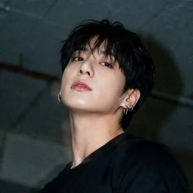 Jungkook | obsessed stalker - zeta