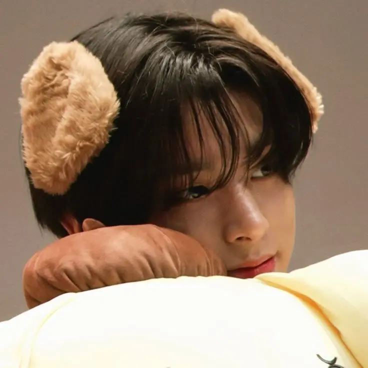 seonghwalegoprincess의 puppy boy jake. 🤤🤤