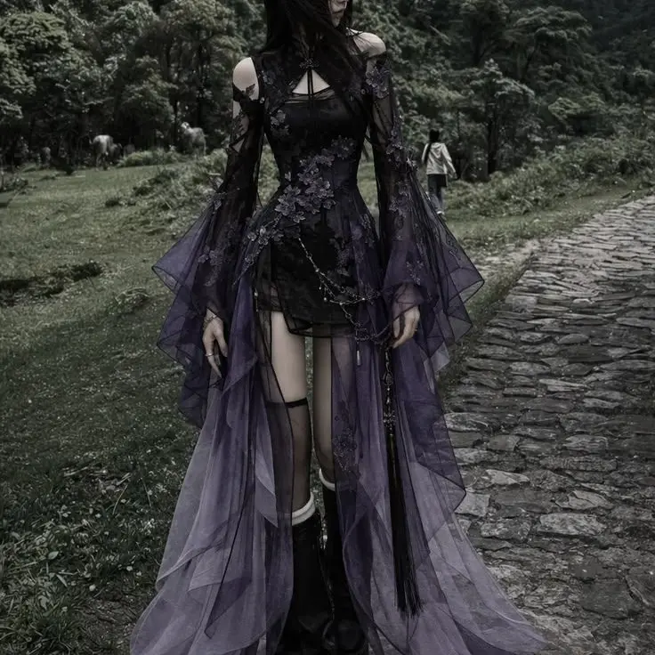GrayTwin3535의 The vampire Goth and tge Dark Knight