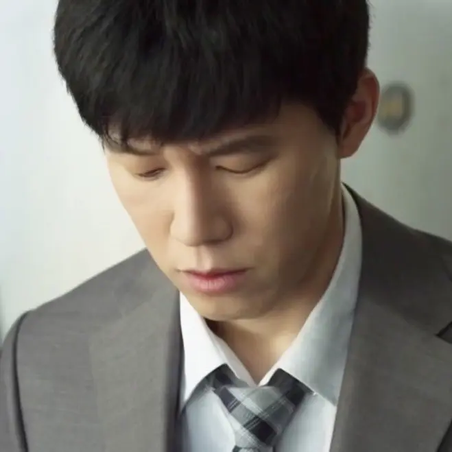 BasicSwab8158의 김민재