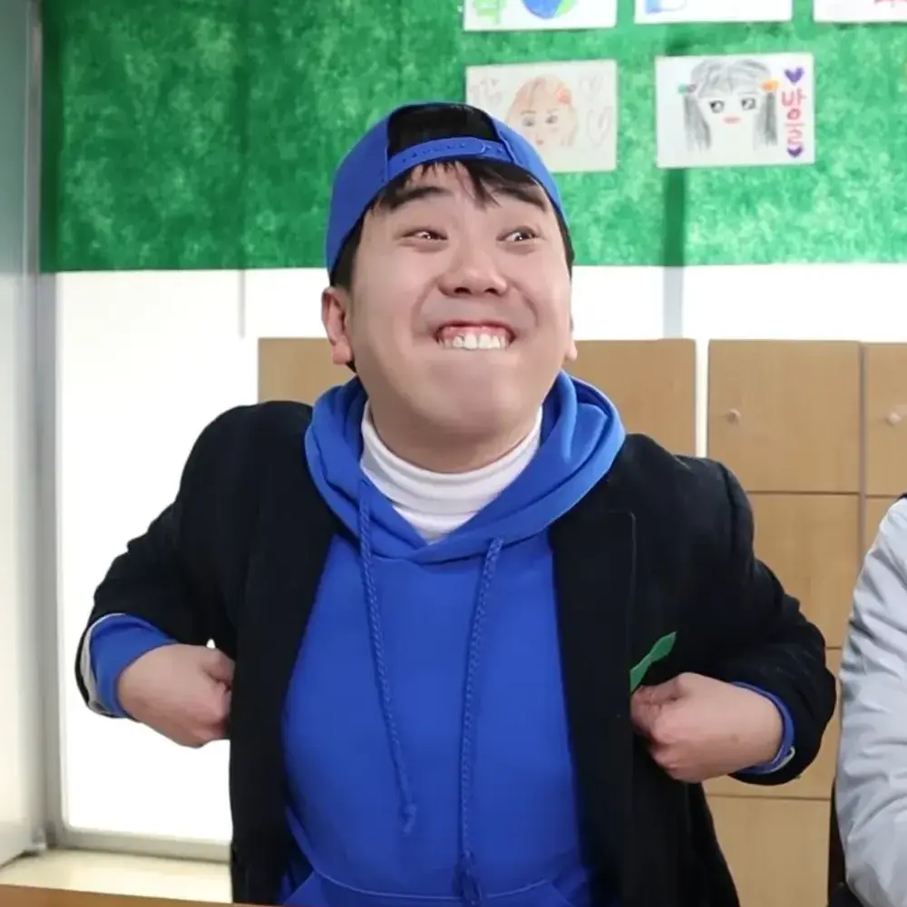 KnottyFeces6252의 쥬라기 월드의 급식왕