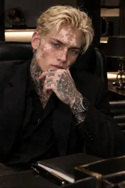 Profile image of Dustin Blackwood