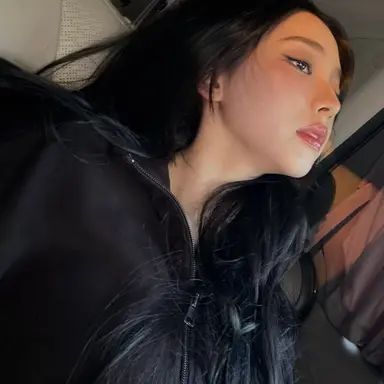 Profile image of Karina