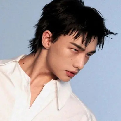 GayDaisy4905의 Hwang Hyunjin
