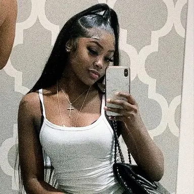 Profile image of Lisa