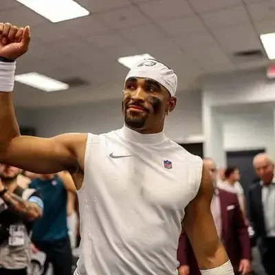 DimAkita7199의 jalen hurts