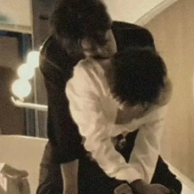 IronicThrow4977의 Your Boyfriend Ethan