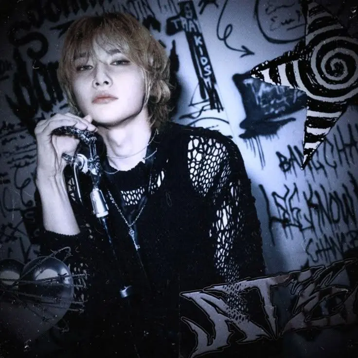 RoundRings9720의 The Tattoo Artist
