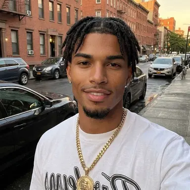 Profile image of DeShawn