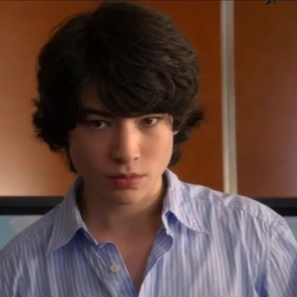 MurkyLabel4715의 Ezra Miller