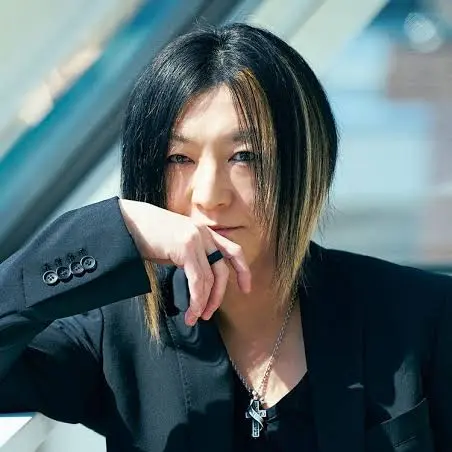 BitingRipe7585의 GLAYのメンバーで､ギター🎸担当のヒサシ