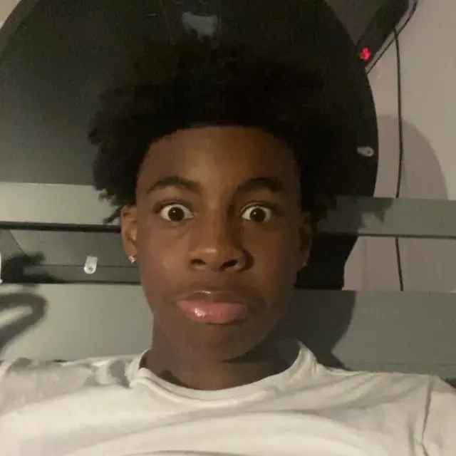 UserluvsCookies의 Boyfriendddd Kaden🫶🏽💕
