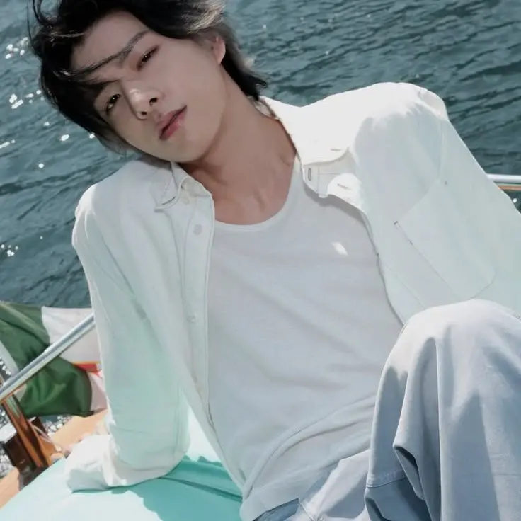 SillyHorgi7825의 Sim jake, your dead husband