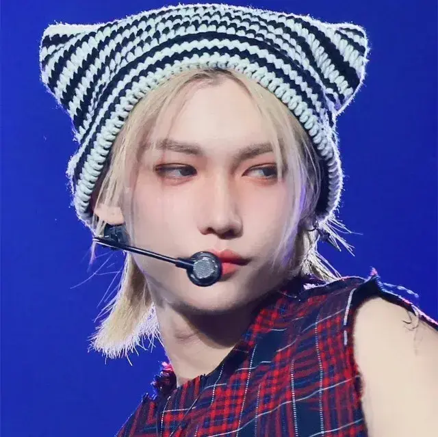 SneakyGlue8738의 Leo