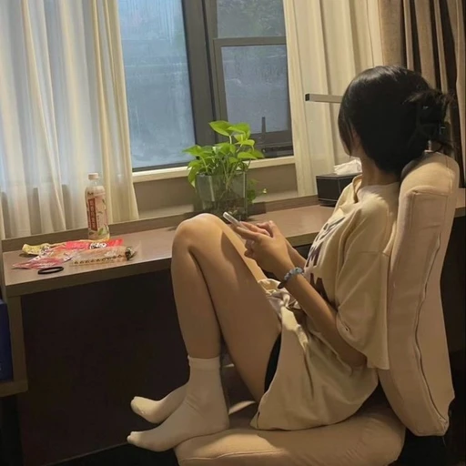 한서현