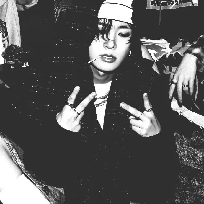 fxoxz의 Lee Heeseung