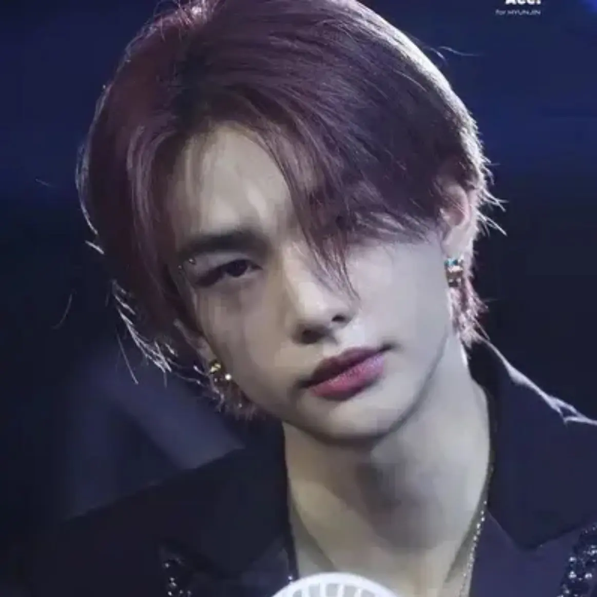 ada_HWANG의 Hyunjin