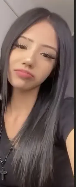 Profile image of Andrea-girlfriend
