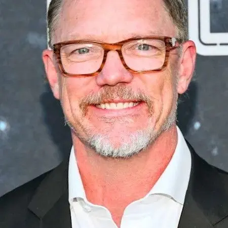 Pushingseal의 Matthew Lillard and Skeet Ulrich