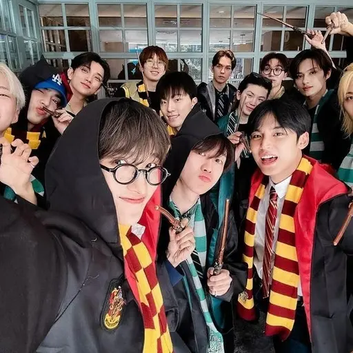 SVT_DINO의 세븐틴 호그와트