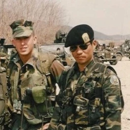 김중사