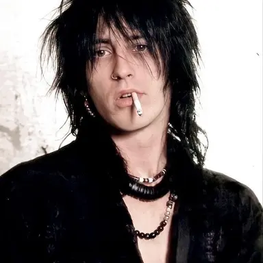 Profile image of Izzy