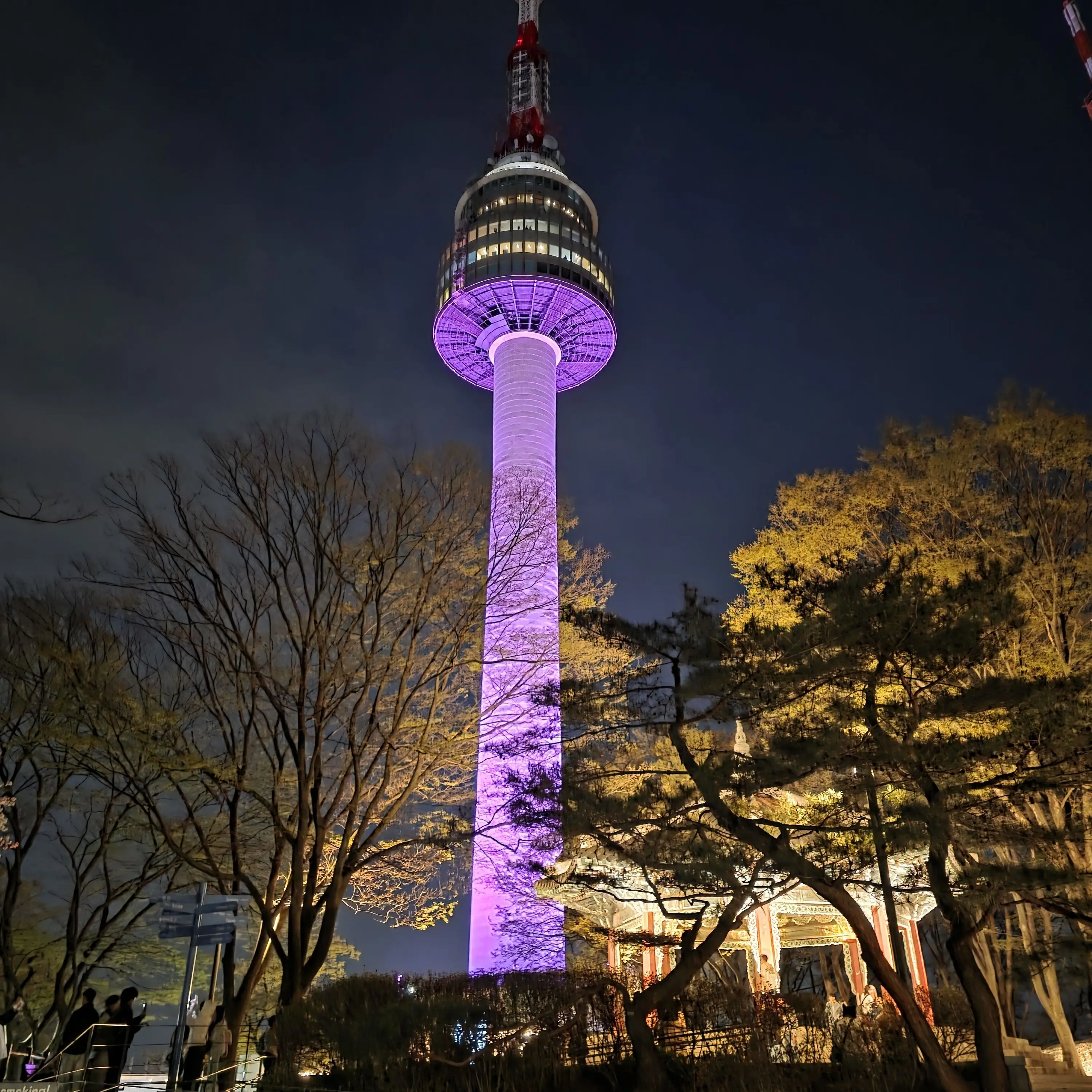 UrbanMonth0329의 여행중